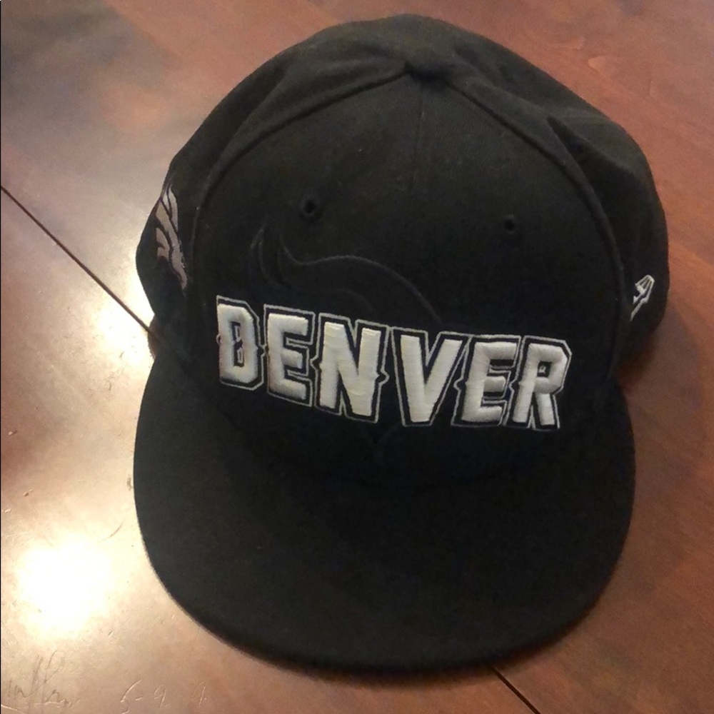 7 5/8 Denver Broncos new era fitted cap